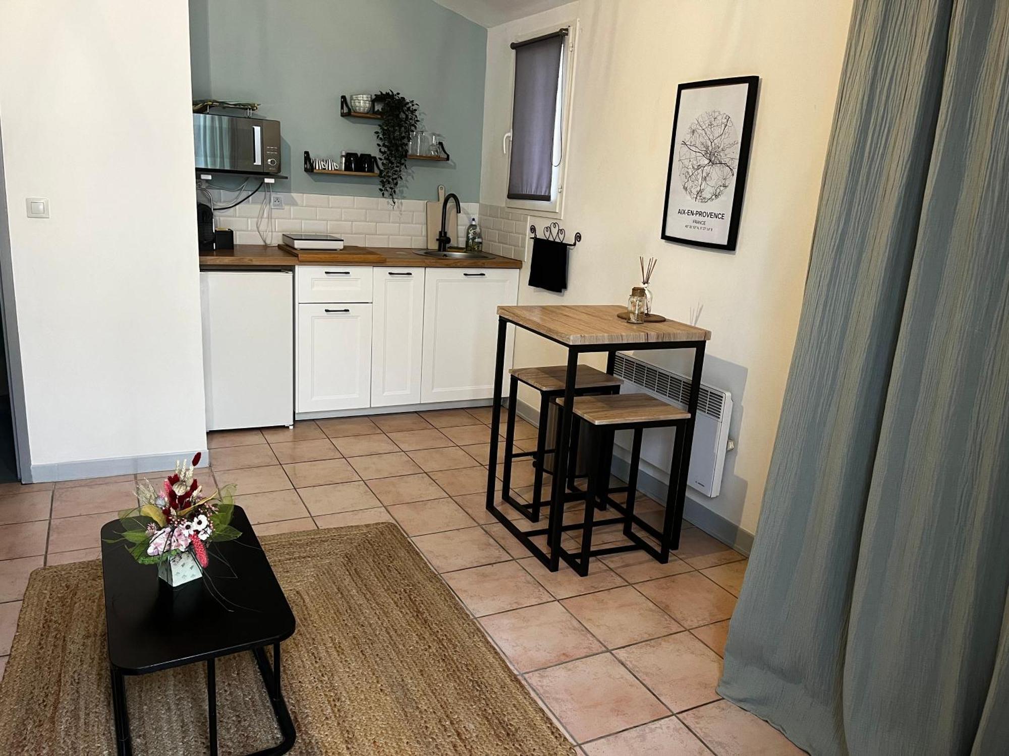 Aix-En-Provence, Charmant Studio Proche Toutes Comodites Et Axes Routiers, Linges Fournis 外观 照片